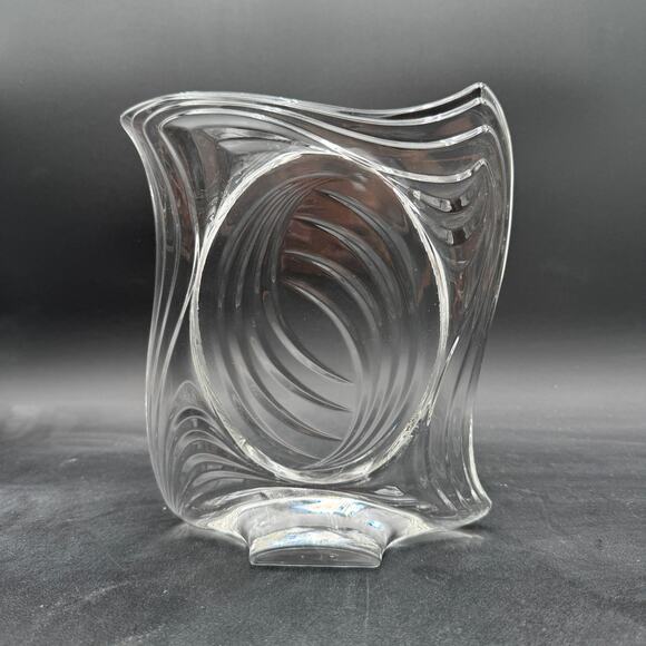 Vintage Mikasa Lead Crystal Emotion 4.5" x 6.5" Photo  Swirl Oval Frame 9" x 7" - Picture 7 of 9